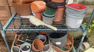 pots